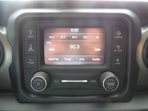 Used 2019 Jeep Wrangler Unlimited Sport S AWD/4WD image 20