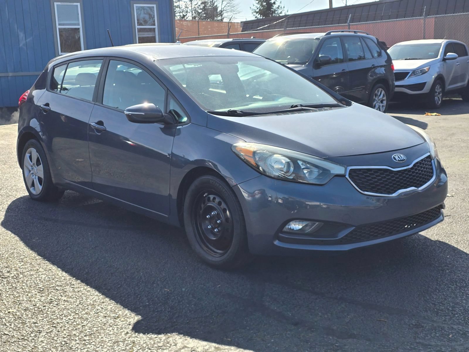 Used 2016 Kia Forte LX FWD image 7