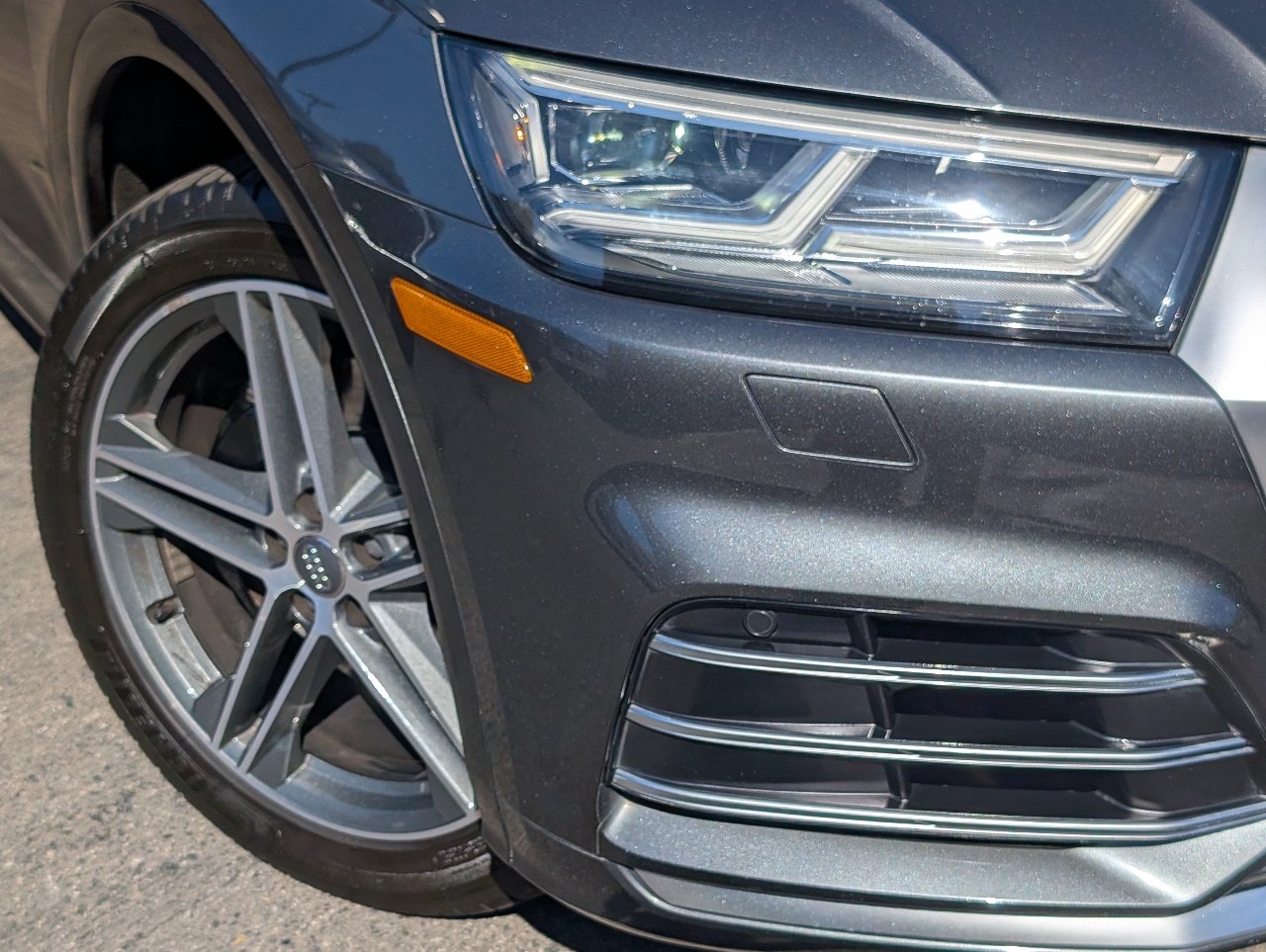 Used 2018 Audi SQ5 Prestige AWD/4WD image 10
