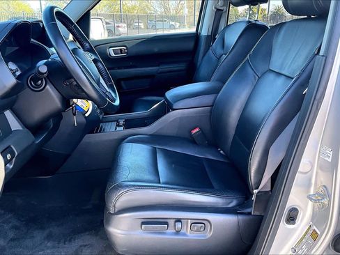 Used 2011 Honda Pilot Touring image 7