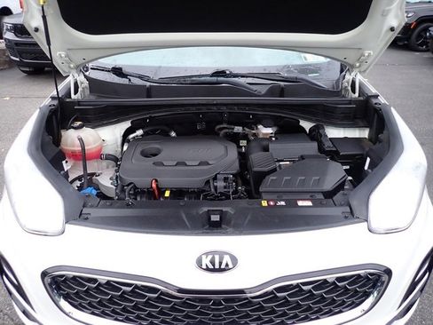 Used 2022 Kia Sportage EX image 12