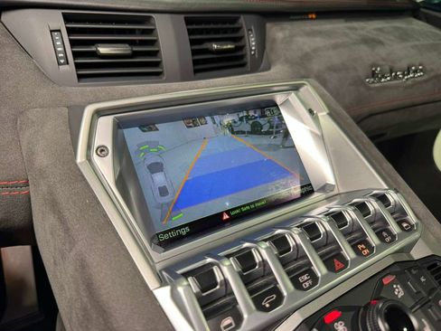 Used 2016 Lamborghini Aventador LP 700-4 image 35