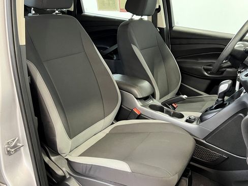 Used 2015 Ford Escape S image 12