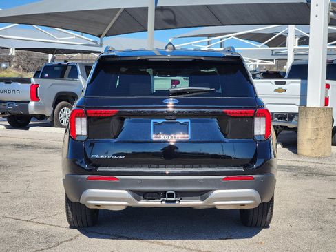 Used 2025 Ford Explorer Platinum w/ LUX Leather Package image 6