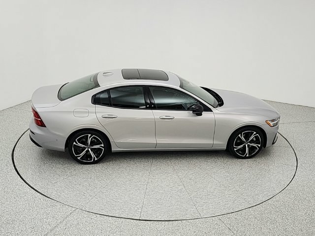 Used 2024 Volvo S60 B5 Ultimate w/ Climate Package AWD/4WD image 16