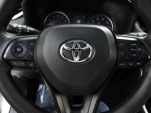 Used 2019 Toyota RAV4 XLE image 58
