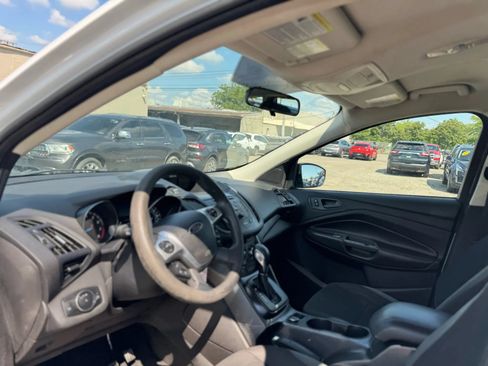 Used 2013 Ford Escape S FWD image 11