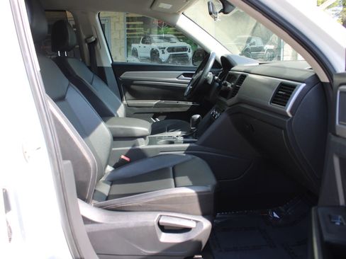 Used 2018 Volkswagen Atlas SE FWD image 7