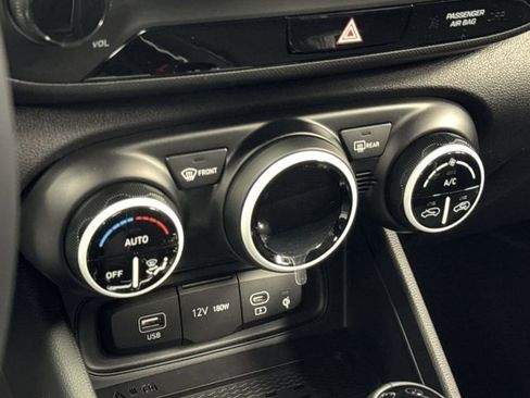 New 2026 Hyundai Venue SEL image 15