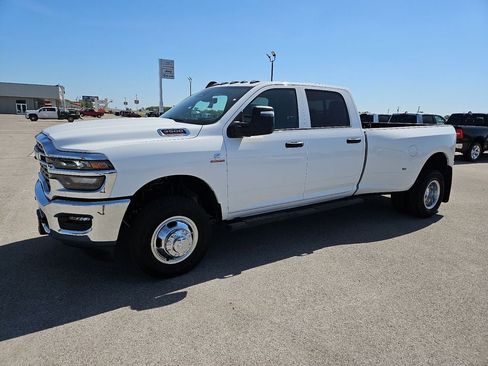New 2026 RAM 3500 Tradesman AWD/4WD image 2