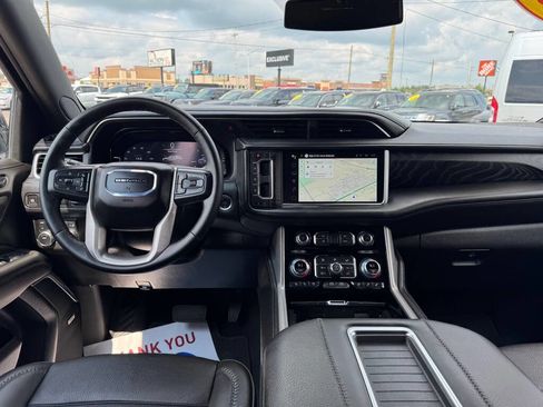 Used 2024 GMC Yukon Denali image 39