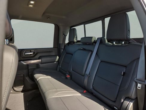 Used 2022 Chevrolet Silverado 2500 LTZ w/ LTZ Plus Package image 25