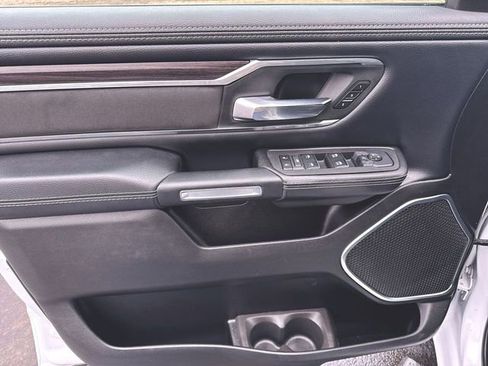 Used 2025 RAM 1500 Laramie image 22