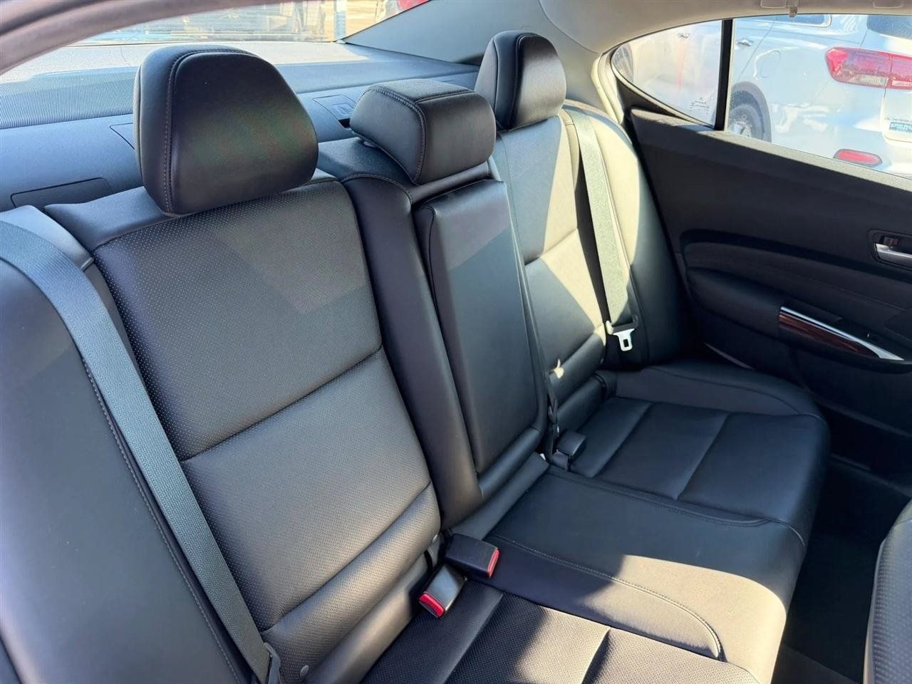 Used 2016 Acura TLX w/ Technology Package FWD image 33