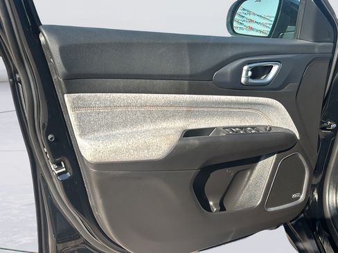 New 2026 Jeep Compass Latitude AWD/4WD image 19