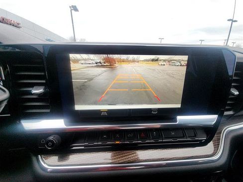 Used 2023 Chevrolet Silverado 1500 LT image 27