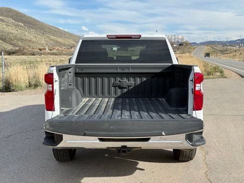 Used 2025 Chevrolet Silverado 1500 LT w/ Protection Package AWD/4WD image 5
