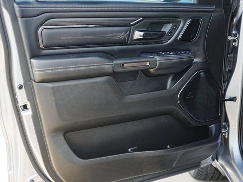 Used 2024 RAM 1500 Limited AWD/4WD image 17