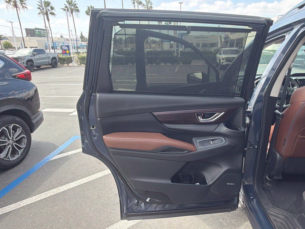 Used 2023 Subaru Ascent Touring AWD/4WD image 24