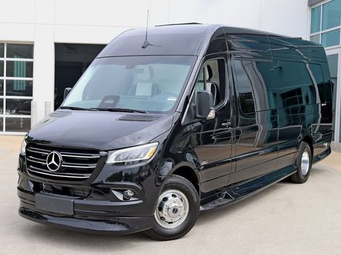 Used 2026 Mercedes-Benz Sprinter 3500 image 8