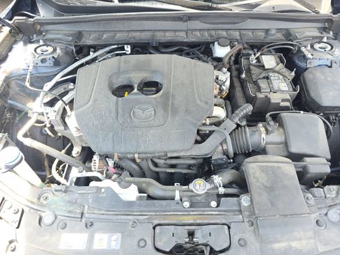 Used 2025 MAZDA CX-50 AWD 2.5 S w/ Premium Plus Pkg image 9