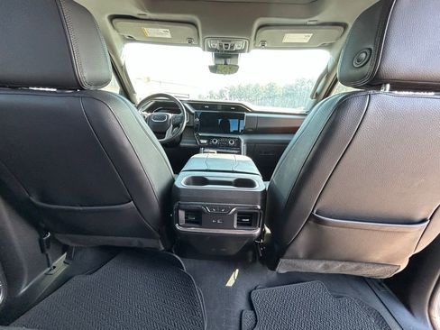 Used 2023 GMC Sierra 1500 Denali w/ Denali Reserve Package image 21