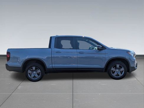 Certified 2024 Honda Ridgeline TrailSport image 6