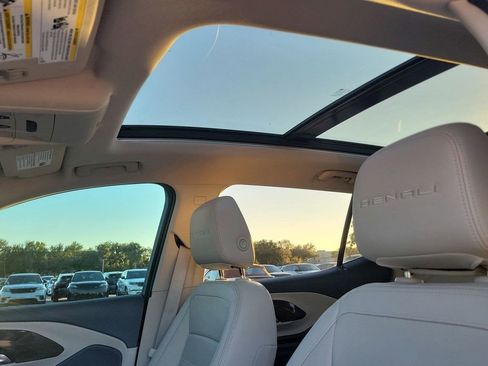 Used 2022 GMC Terrain Denali w/ Denali Premium Package image 27