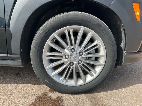 Used 2021 Hyundai Kona SEL Plus image 40