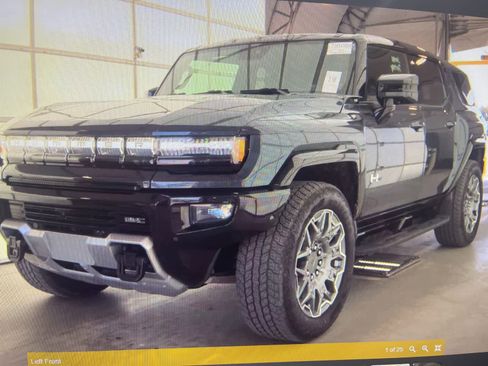 Used 2025 GMC Hummer EV 3X AWD/4WD image 22