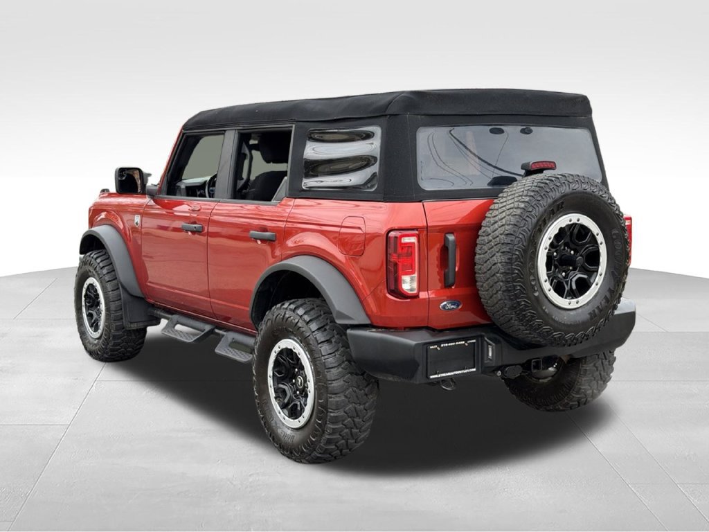Used 2023 Ford Bronco Big Bend w/ Sasquatch Package AWD/4WD image 5