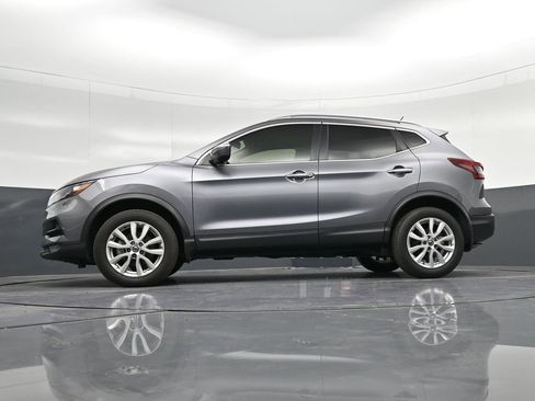 Used 2022 Nissan Rogue Sport SV FWD image 31