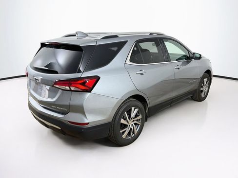 Used 2024 Chevrolet Equinox Premier AWD/4WD image 5