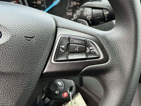 Used 2017 Ford Escape SE FWD image 19