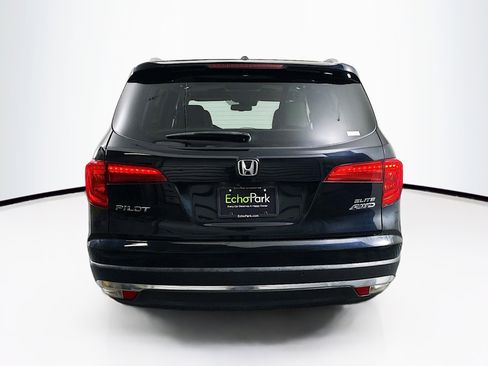 Used 2017 Honda Pilot Elite image 7