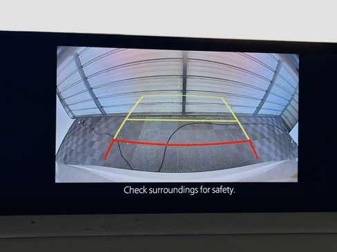 Used 2023 MAZDA CX-9 Touring image 16