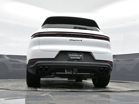 New 2026 Porsche Cayenne S AWD/4WD image 36