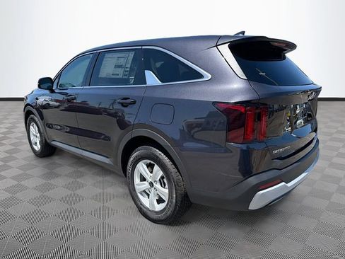 New 2026 Kia Sorento LX FWD image 5