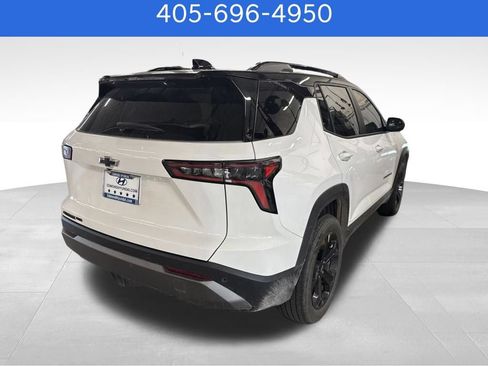 Used 2025 Chevrolet Equinox LT w/ Midnight Edition AWD/4WD image 3