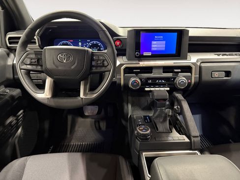 New 2025 Toyota Tacoma TRD Off-Road image 10