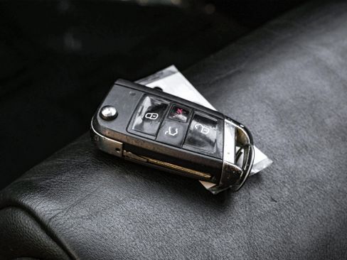 Used 2018 Volkswagen GTI SE w/ SE Leather Package image 58