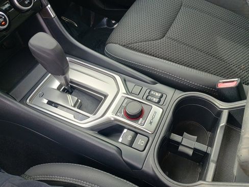 Used 2020 Subaru Forester Premium image 32