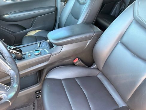 Used 2020 Cadillac XT5 Luxury FWD image 18