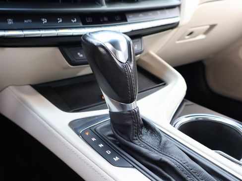 Certified 2023 Cadillac CT4 Luxury w/ Cold Weather Package image 24