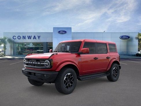 New 2026 Ford Bronco Outer Banks AWD/4WD image 1