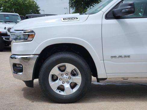 Used 2025 RAM 1500 Big Horn AWD/4WD image 9