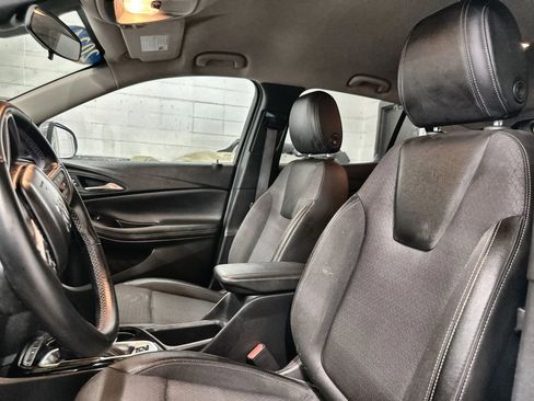 Used 2024 Buick Encore GX Preferred FWD image 13