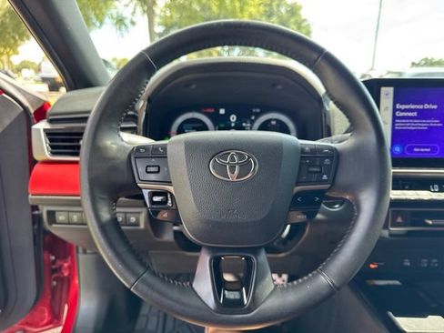 Used 2025 Toyota Camry XSE FWD image 29