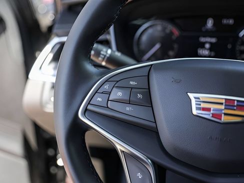 Used 2024 Cadillac XT5 Luxury FWD image 14
