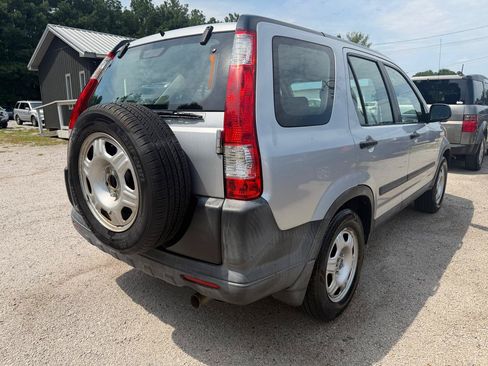 Used 2005 Honda CR-V LX image 5